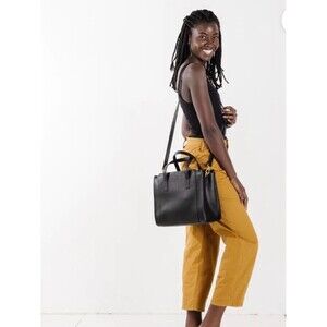 NWT Fawn Design Medium Carryall Bag